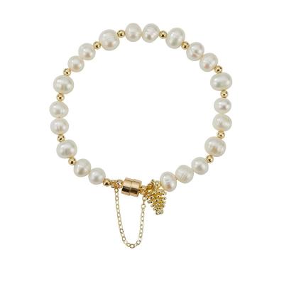 China New Designer CLASSIC Popular Natural Freshwater Bracelet Bangle Korean Pearl For Women's Bracelet Wholesale for sale