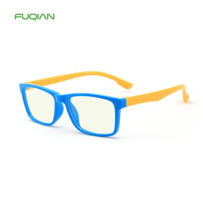 China Fashion Sunglasses Kids Flexible UV400 High Quality Silicone Frame Kids Anti Blue Light Glasses for sale