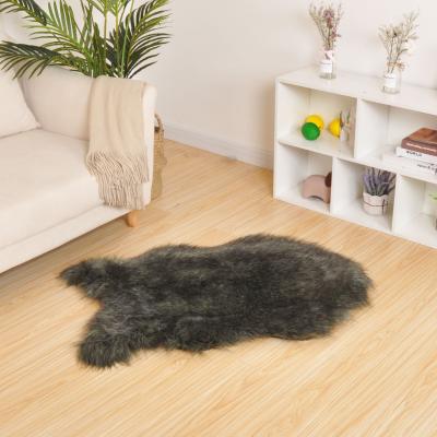 China 100%acrylic two tone mix faux wolf faux fur rug bedroom rug Abrasion-resistant for sale