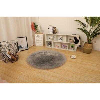 China Beautiful Anti-Slip Customizable Design Round Luxury Faux Fur Rug for sale