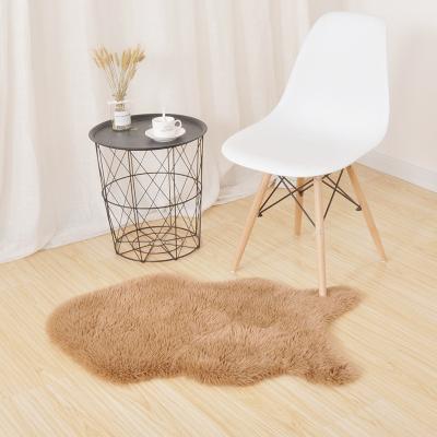 China Anti-Slip Popular Design Faux Fur Area Rug Animal Rugs For Living Room for sale