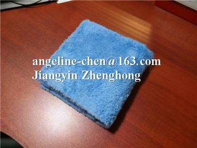 China microfiber edgeless stitchless plush cleaning towels for sale