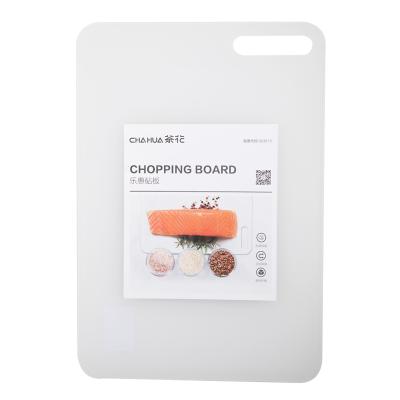 China Viable Kitchen Plastic Chopping Board Meat Chopping Plate Kitchen Accessories Non-Slip Vegetable Fruit Tool for sale