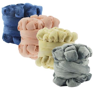 China Bulky Pile Of Chunky Giant Chunky Yarn With 100% Anti-Bacteria Super Soft Acrylic Nomad Yarn For Hand Knitting Blanket for sale