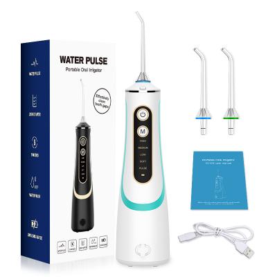 China Outdoor Teeth Cleaner IPX7 Waterproof Water Flosser Powerful Battery Oral Dental Irrigator for Home and Travel for sale