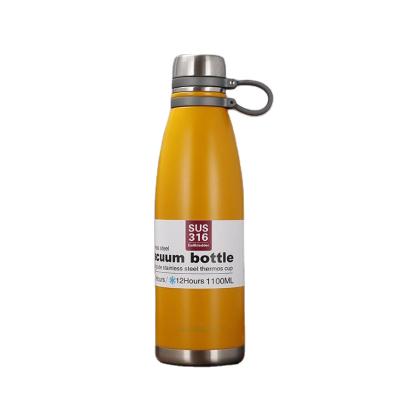 China 17oz Stainless Steel Vacuum Insulated Water Bottle Stocked Cola Shaped Sports Flask Screw Mount for sale