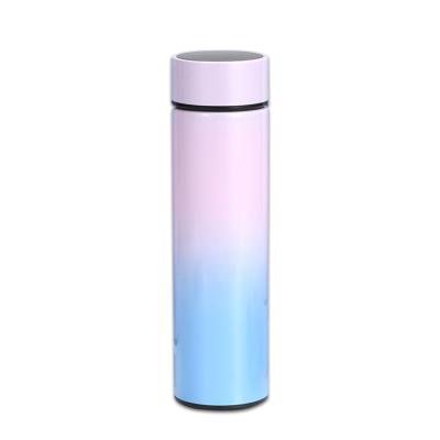 China Sport 304 stainless steel gradient 500ml color smart water bottle with led temperature display for sale