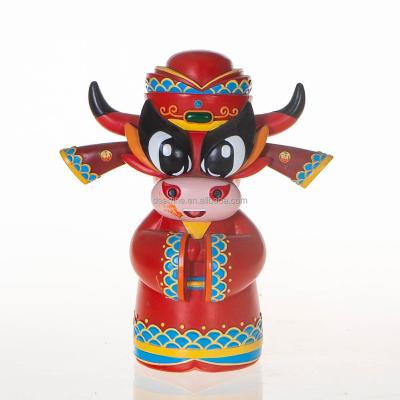 China Colorful Europe resin cow statue decor figurines for home decor, living room bedroom desk decoration, stand artwork decor sculpture for sale