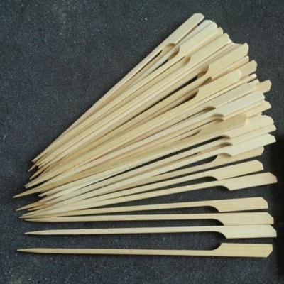 China Easily Cleaned Raw Bamboo Material 15cm BBQ Grill Sticks With Handle For Restaurant With Logo for sale