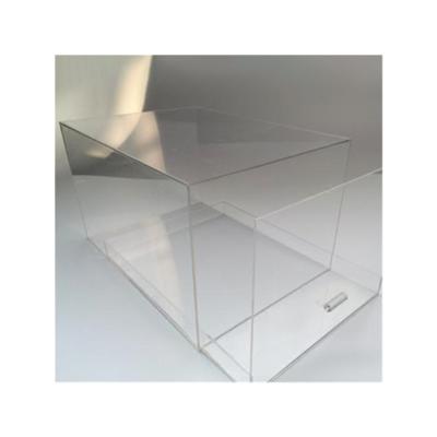 China Modern Wholesale Clear Acrylic Shoe Box For Sports Shoes Show Sneaker Shoe Box With Lid for sale