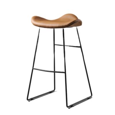 China Modrrn factory price wooden bar stools modern bar stool umpire chair for bar for sale