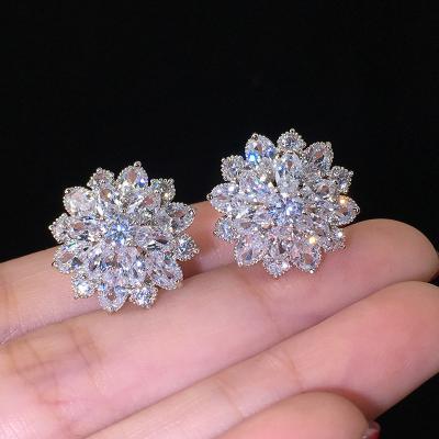 China New Luxury Fashion Design Women Ladies Sunflower Zircon Earrings Lead Free Nickel Copper Stud Earring Jewelry for sale