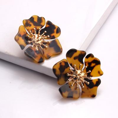 China New personality exaggerated flower petal stud earrings lead-free nickel-free acrylic acetate alloy flower earrings for sale