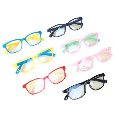 China Beautiful Eye Protection Anti Light TPEE Blue Displacement Glasses For Kids Glasses for sale