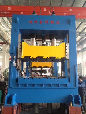 China Gantry Hydraulic Press Machine With Multilayer Mold Temperature Control System for sale