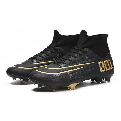 China TQL-2061-1 Football Sports Shoes Rubber Outsole Men Customized Soccer Boots for sale