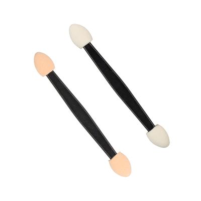 China Eyeliner or eye shadow makeup factory wholesales private label latex sponge tip disposable eye shadow stick magic wand for sale