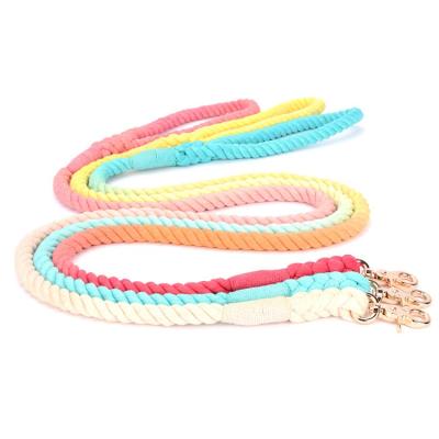 China Stocked Wholesales Dog Traction Rope Brightly Colored Rope Cotton Rope Dog Leash for sale