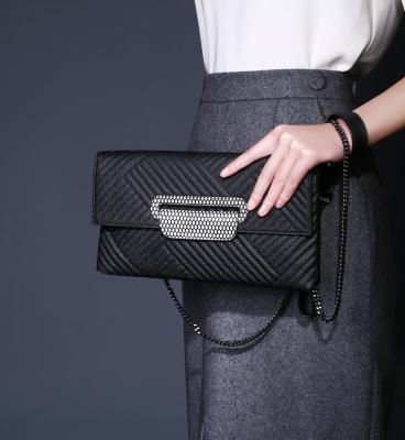 China Lady 2018 new style quilted clutch bag, dress shoulder bag, chain cross body bag for sale