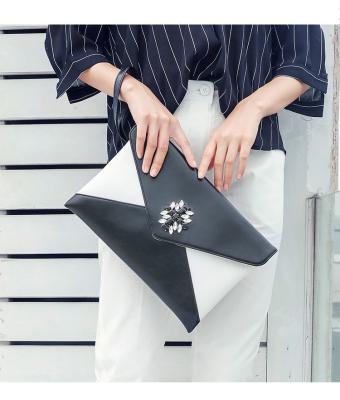 China Black And White Fashion Contrast Color Envelope Clutch Bag With Diamond for sale