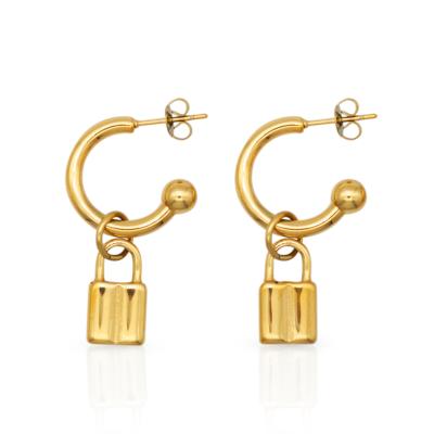 China Chris April TRENDY In Running Fashion 316L Stainless Steel PVD Gold Plated Minimalist Lock Circle Earring Jewelry for sale