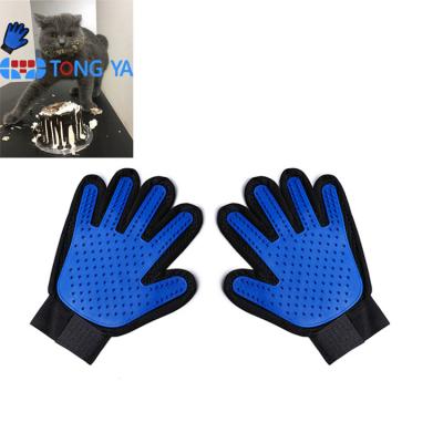 China High Quality Stocked Five Finger Silicone Cleaning Pet Grooming For Dogs And Cats for sale