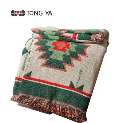 China Hot Sale Geometric Bohemian Woven Sofa Blanket Throw Anti-pilling Blanket for sale