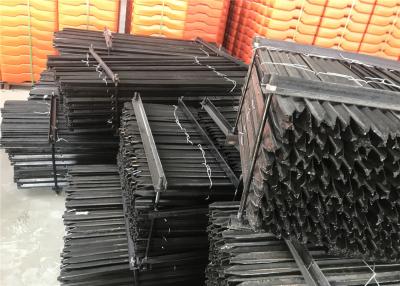 China 1.8m black bitumen coated heavy duty Y post star pickets à venda