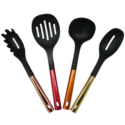 China Sustainable Yangjiang Excellent Nylon Kitchen Utensil Set For Cooking Tools for sale