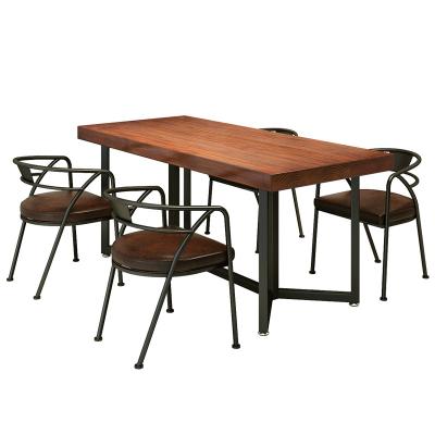 China Muebles para el hogar 4 sillas y mesa de estilo chino para comedor o restaurante en venta