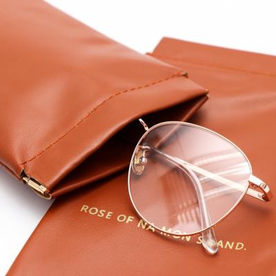 중국 Leather Eye Glasses Pouch / Sunglasses Case Bag Holder Soft Leather Glasses Bags Microfiber Glasses Pouch 판매용