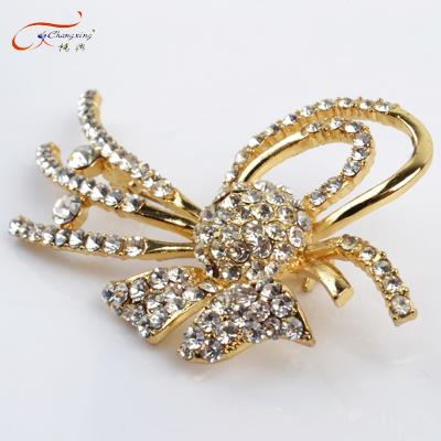 China ALLOY Fashion Butterfly Scarf Clip Brooch Elegant Rhinestone Gold Brooch for sale