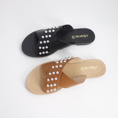 China Hot Selling Fashion Trend Summer Beach Sandals Women Fashion Flat Pearl Shoes Slippers For Ladies for sale