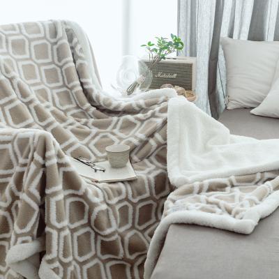 China Sherpa Fleece Double-Layer Flannel Fleece Anti-Static Thick Throw Jacquard Fleece Personalized Throw Bed for sale