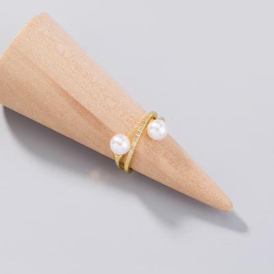 China Minimalist Hiphop Fashion Jewelry 14K Gold Plated Delicate Imitation Pearl Ring Designs For Women for sale