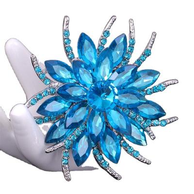 China Crystal Rhinestone Brooches Party Bow Style Big Brooch Wedding Birthday Gift Large Korean Crystal Brooches Women for sale