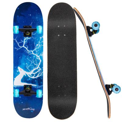 China Prachtige complete skateboards op maat Te koop