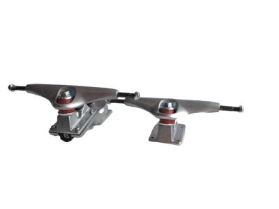 China Stylish Surf Style Metal Skateboard Trucks High Maneuverability for sale