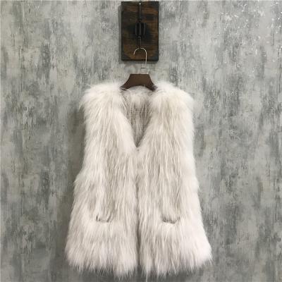 China Breathable Fashion Classic Style Hand Knitted 100% Real Raccoon Fur Vest Women's Real Fur Vest for sale