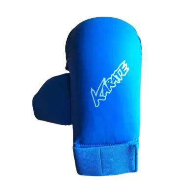 China 2021new style high quality martial arts karate gloves comfortable customized logo karate gloves wkf approved karate hand gloves for sale