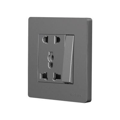 China 1 Gang 5 Pin Universial Socket Switch High Quality PC Wall Switch Socket M5H019 for sale