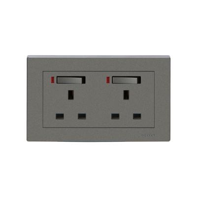 China BOTON Double 13A Switched Socket Wall Switch UK Standard Socket Q2H060 for sale