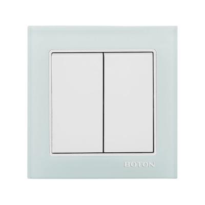 China G9 Series 2 Series 2 Strip Switch Green Color Glass UK Standard Wall Switch 86X88MM for sale