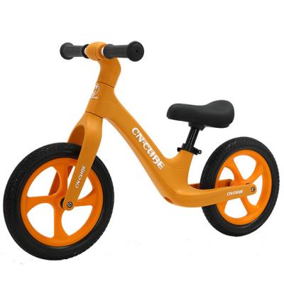 China 12 Inch Pink Color Kids Scooter Children's Nylon Fashion Aluminum Alloy Balance Bike for sale