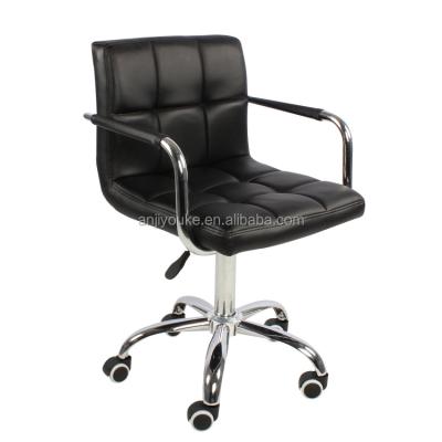 China Modern High Quality Comfortable Latticed Helm Chair Design With Backrest for sale