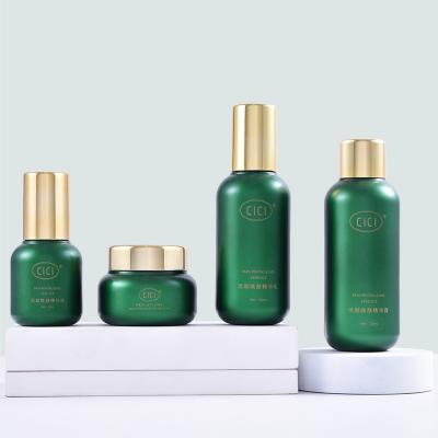 China 50g 40ml 100ml 120ml Eco-friendly Recyclable Green Luxury Cosmetic Set Packaging Container Skin Care Lotion Pump Spray Bottle Glass Cream Jar for sale