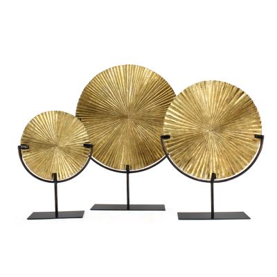 China New Europe Resin Fashionable Luxury Ring Decor Gold Round Foil 3 Sizes On Metal Stand For Interior Decor for sale