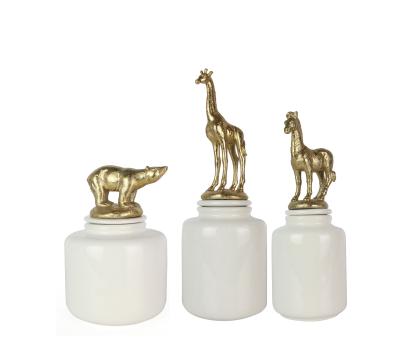 China 2020 Wholesales Nordic Gold Horse Giraffe White Bear Animal Head Ceramic Pot Home Decoration With Animal Handle for sale