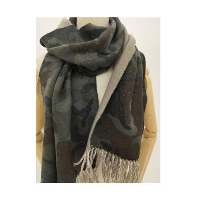 China New Listing Green 100% Wool 100%WOOL Comfort / Flexibility Printed Scarf For Autumn And Winter for sale