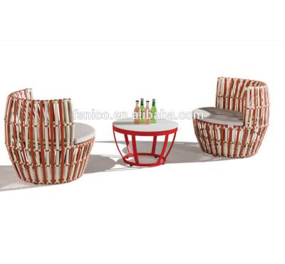 China Modern Rattan Egg Bistros Frozen Egg Shaped Patio Furniture for sale